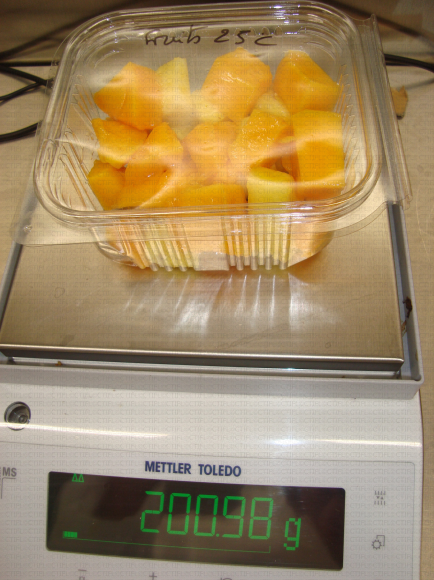 Pesée salade de fruits mangue / ananas